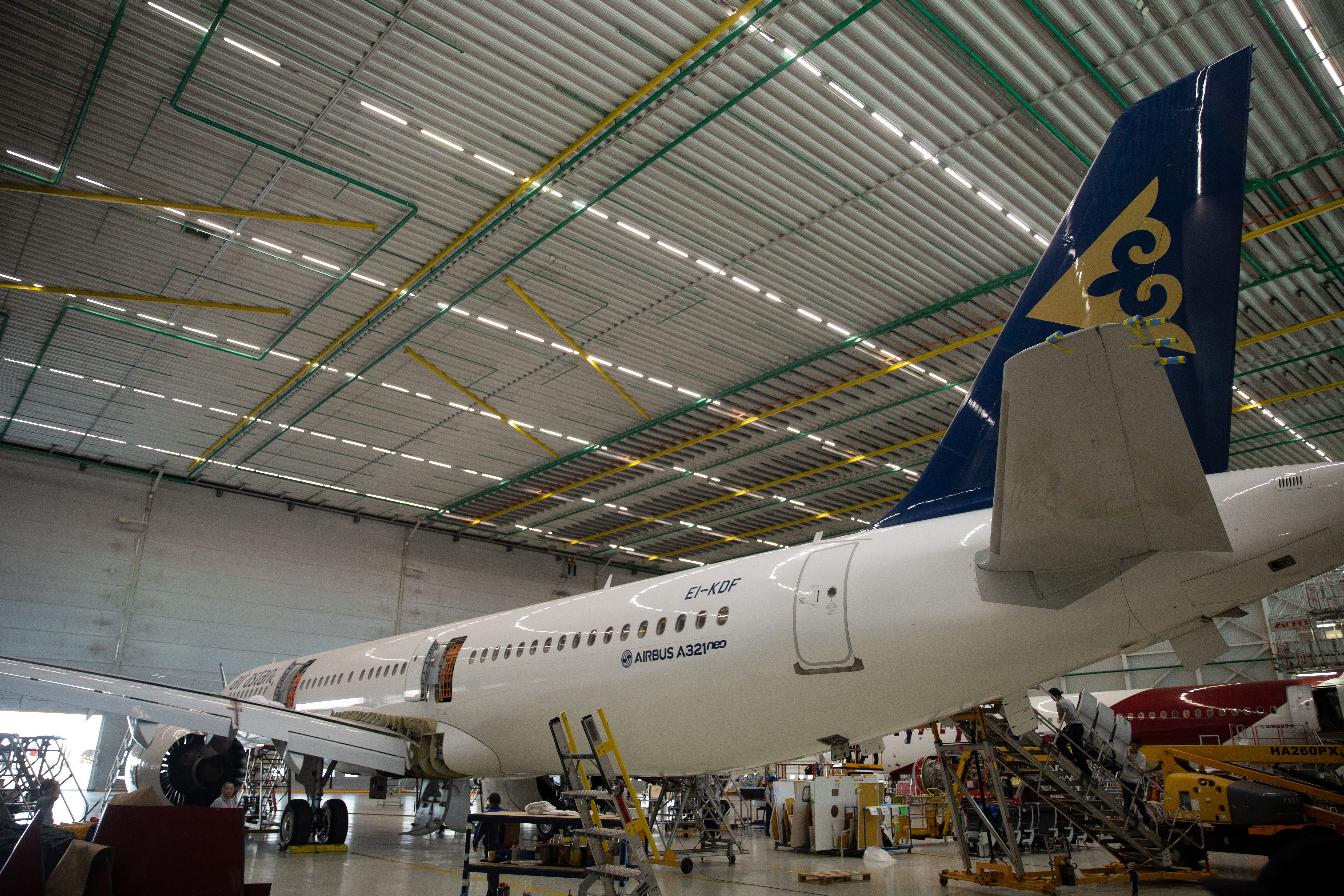 Airbus A321 проходит 6-летний С-Check