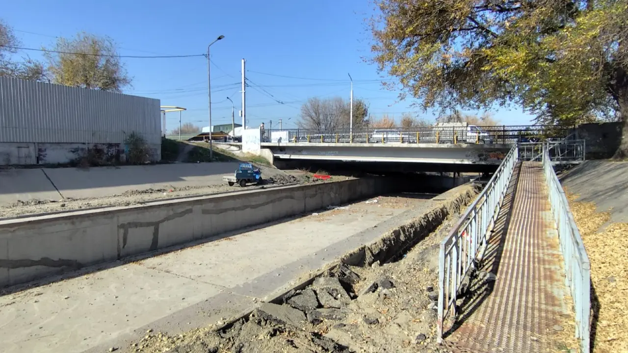 Где в Алматы "перевал Дятлова" и "небесный мост", или Как проходит реконструкция Большой Алматинки