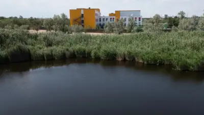 "Там тюрьма и пустырь". Страсти вокруг переезда детского дома из Алматы в Конаев не утихают