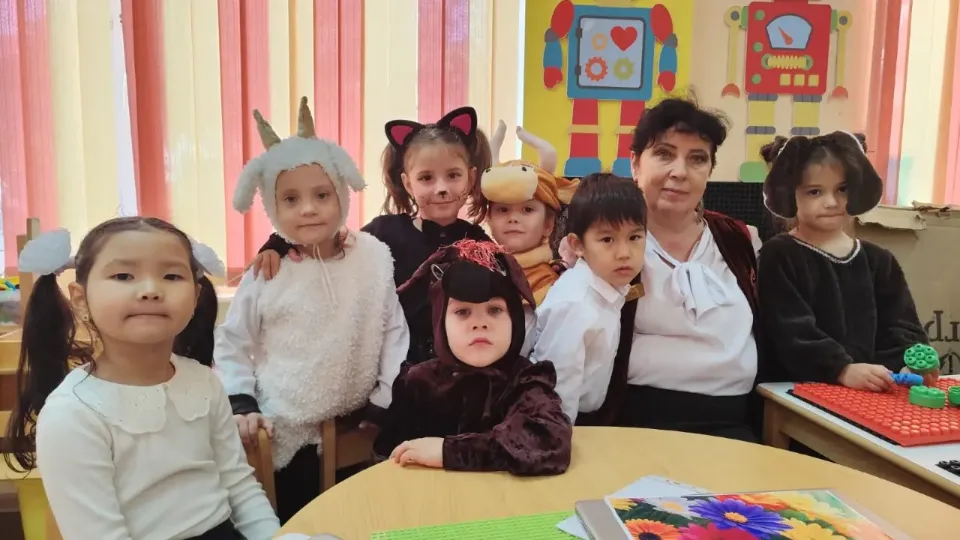 Маленькие алматинцы готовы научить взрослых ответственному отношению к животным / Фото Informburo.kz