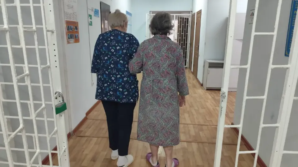 Лечиться от алкоголизма приходится за решеткой / Фото Informburo.kz