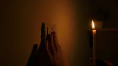 Третьи сутки без света и горячей воды: сотни жителей ЖК близ Алматы жалуются на отключения