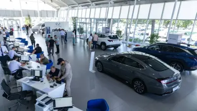 "Обращайтесь куда хотите". Житель ЗКО продал авто через салон и получил деньги лишь после жалобы