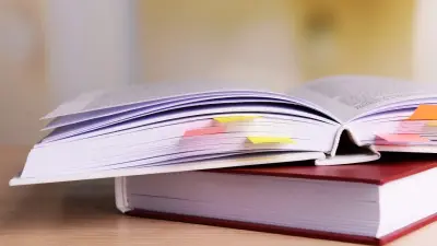 Елбасы в учебнике истории Казахстана: Центр экспертизы объяснил включение раздела о Назарбаеве