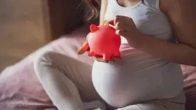 Беременным в Актау начисляли миллионные пособия через незаконную схему