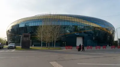 Фигуристы остались без льда в Алматы: управляющих спорткомплексов и директора школы накажут