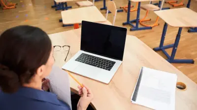 Учительницу оштрафовали почти на полмиллиона тенге за клевету о коллеге