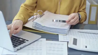 В мажилисе предложили вернуться к вопросу обязательной индексации зарплат