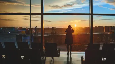 Казахстанская авиакомпания продлила отмену рейсов на Ближний Восток