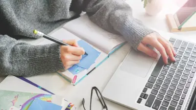 Скандал с онлайн-дневниками в школах Алматы: суд изменил решение, вынесенное в пользу Kundelik, сославшись на описку