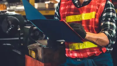 Казахстанец, обвинённый в инсценировке производственной травмы, доказал вину работодателя