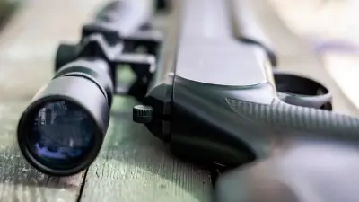 Мужчина выстрелил из ружья в камеру "Сергек": суд назначил штраф