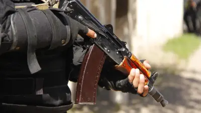 Видео потасовки в Есике: кто стрелял, рассказали в полиции