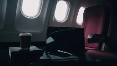За нападение на экипаж самолета Астана – Новосибирск пассажирке назначили 4 года ограничения свободы