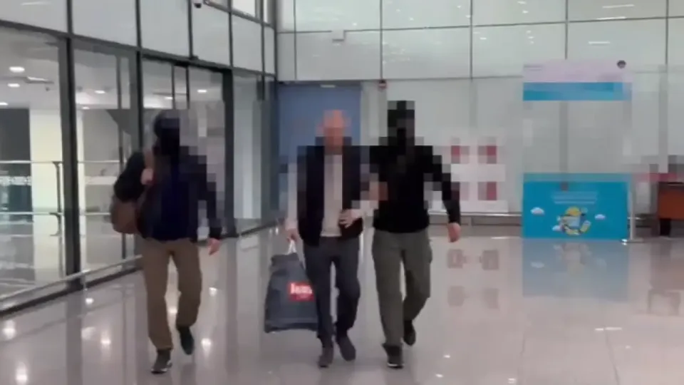 Кадр видео