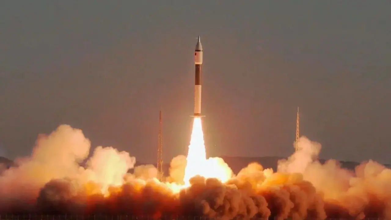 Наноспутник для научных исследований запустили Казахстан и Китай