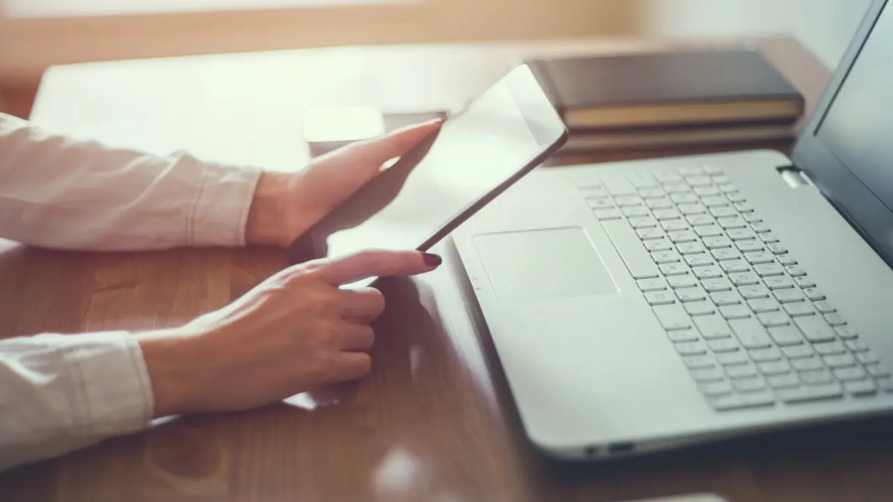 Счета за связь Казахтелекома выросли из-за повышения НДС