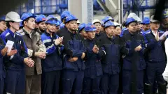 Кандидаты от партии "Әділет" встретились с работниками предприятий Атырауской области