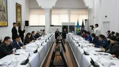 В КазНУ прошли академические слушания с участием  депутатов парламента