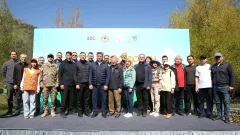 Более 700 человек объединились в Бутаковском ущелье