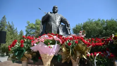 День Абая в Шымкенте превратился в настоящий духовно-культурный праздник