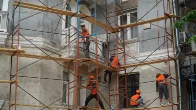 В Алматы обновляют фасады около 170 исторических и жилых зданий