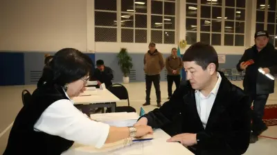 Маңғыстау облысының әкімі Нұрдәулет Қилыбай республикалық референдумда дауыс берді