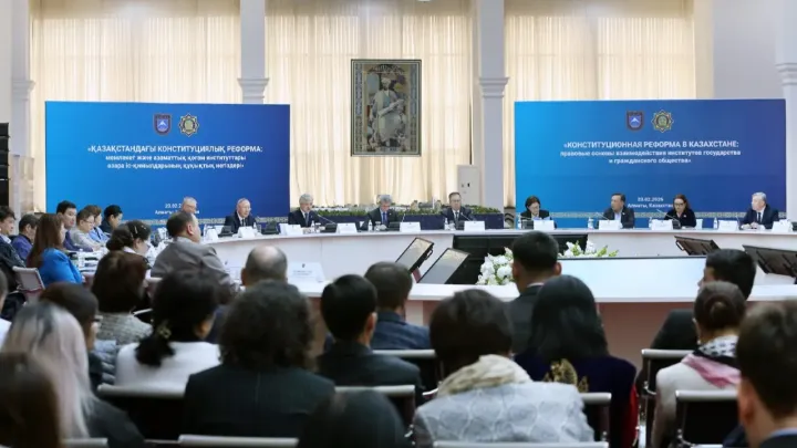 Преподаватели и студенты крупнейшего вуза РК выразили поддержку референдуму