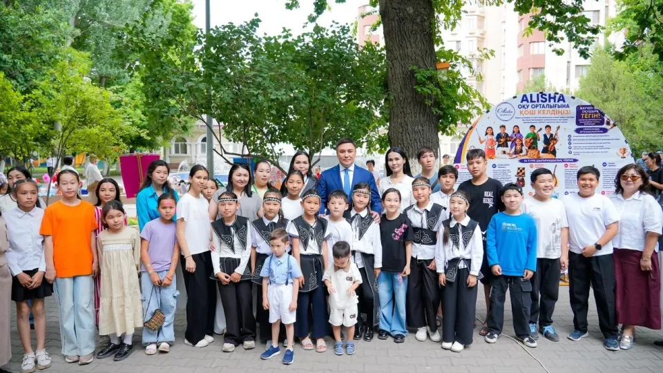 В Шымкенте состоялось масштабное праздничное мероприятие "Бақытты балалық үшін"