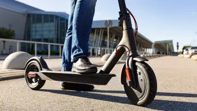 386 ДТП с участием электросамокатов произошло в Алматы в 2025 году