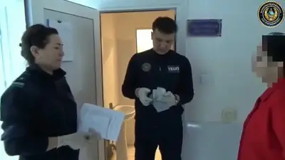 Блогера задержали по подозрению в вымогательстве 1 млн тенге у главы клиники