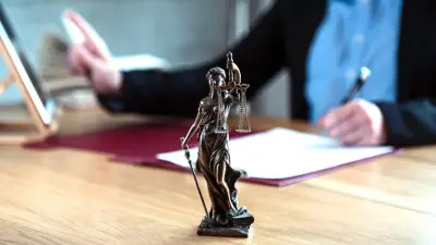 Тратил деньги на ставки: бухгалтера госпредприятия подозревают в хищении 118 млн тенге в ЗКО