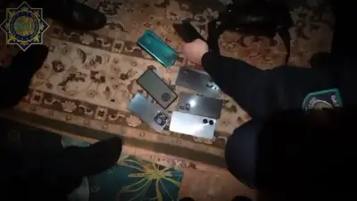 Изъяли 30 похищенных телефонов: продавцов краденых вещей ловили на Зелёном базаре в Алматы