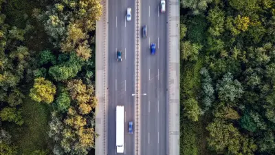 Плату за проезд приостановили на 14 повреждённых участках трасс в Казахстане: как это будет работать