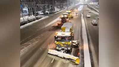 Снегопад в Алматы: высота покрова достигла 17 сантиметров, более 2700 рабочих очищают улицы