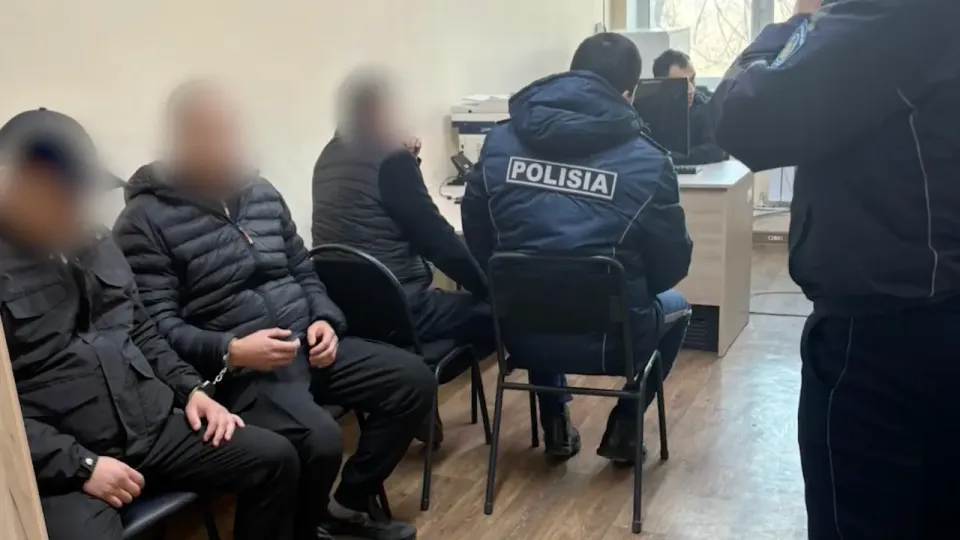 Кадр видео Polisia.kz