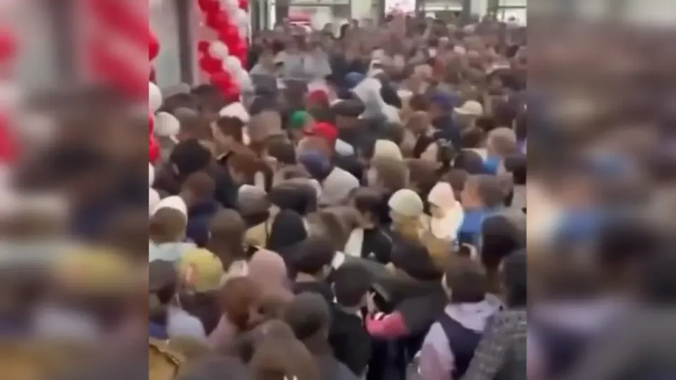 Кадр видео