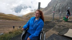 О том, как сила воли помогает преодолеть самые крутые спуски. Даже на инвалидной коляске