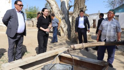 "Фильтруем воду из колодца и пьём": в Amanat выслушали проблемы жителей сёл Иргизского района