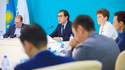 Продлить запрет на ввоз российской пшеницы – методы поддержки аграриев обсудили в Amanat