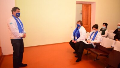 Повысить зарплату на 34% жителям Акжарского района обещает Nur Otan