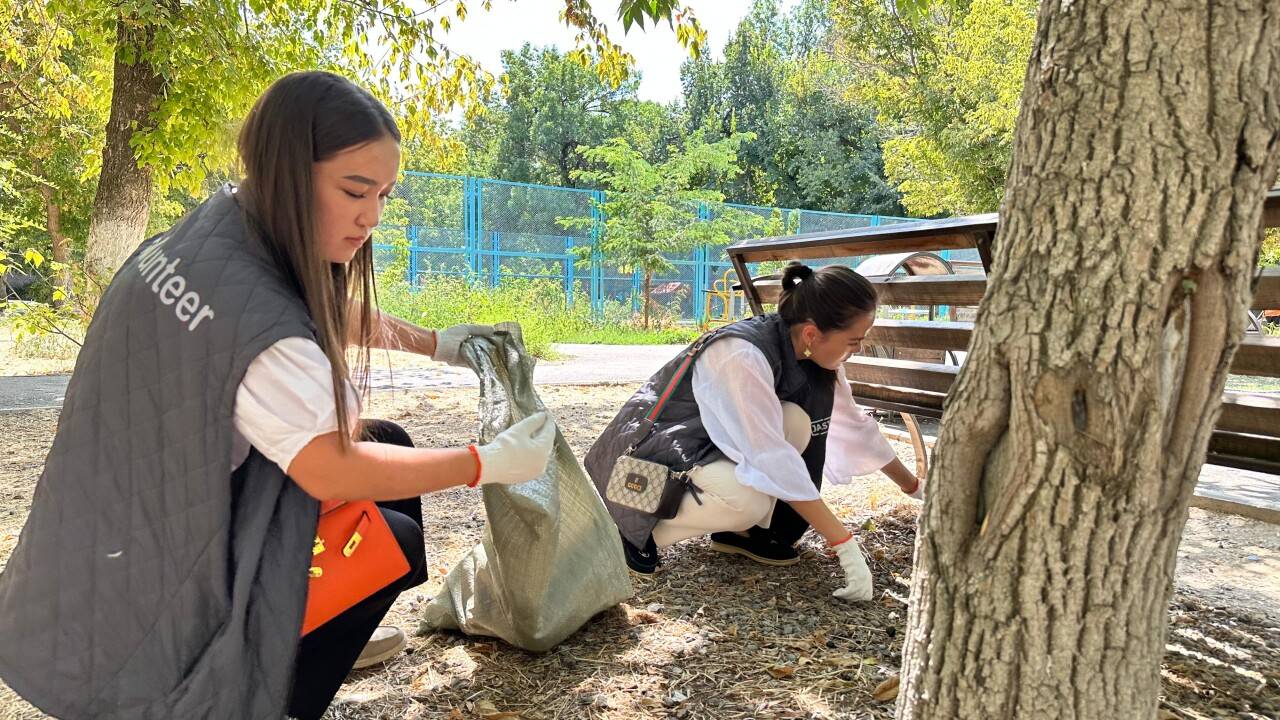 В Шымкенте прошла экоакция в рамках программы "Таза Казахстан"