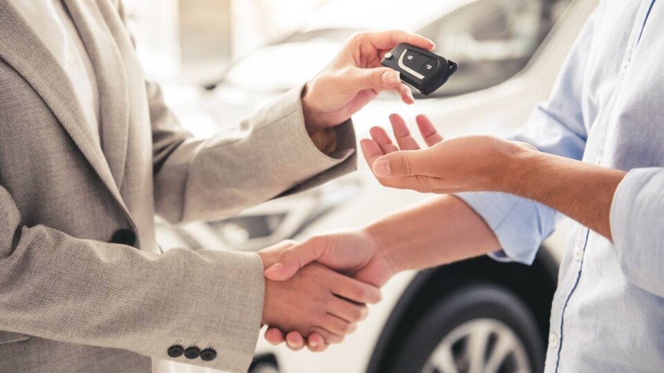 Еуразиялық банк жеңілдетілген автонесие алуға өтініш беру үшін бірыңғай электронды кезек құруды қолдайды