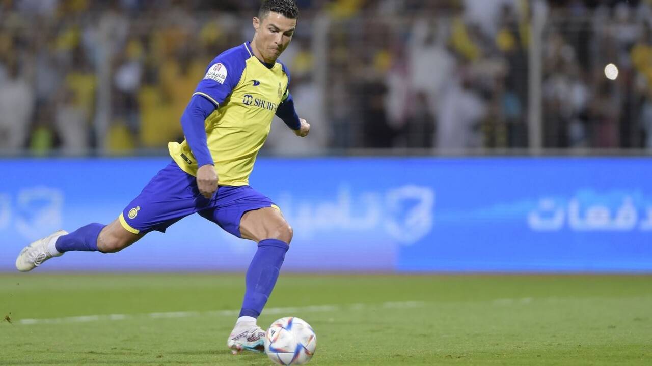 Португалец Криштиану Роналду забил свой 50-й гол в 2023 году | informburo.kz