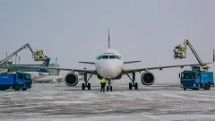 Задержки рейсов зимой: интервью с директором по наземной службе FlyArystan