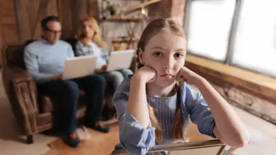 Когда времени не хватает: как занятость влияет на отношения родителей и детей