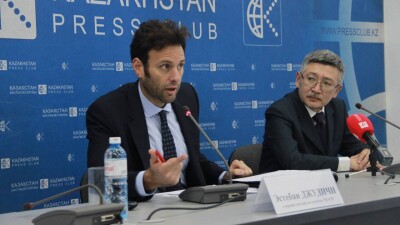 Нелегальная торговля в Казахстане растёт – отчёт TRACIT