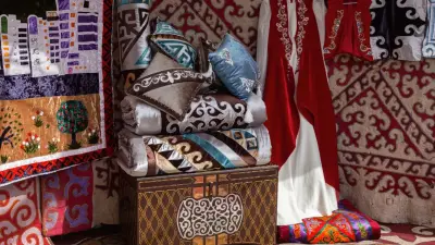 Молодые мастера Казахстана: как традиции становятся частью современной моды