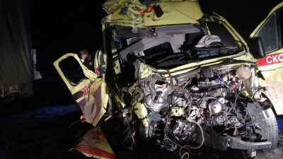 Машина скорой помощи попала в ДТП на трассе Усть-Каменогорск – Семей. Погибли два человека