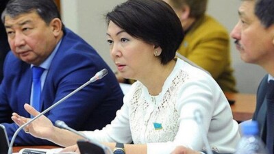Депутат Еспаева предложила включить лечение тяжёлой формы ДЦП в перечень ГОБМП